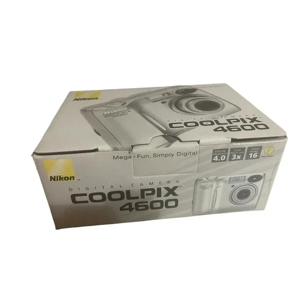 Nikon Coolpix 4600 Silver 4.0 MP 3x Optical Zoom Flash Digital Camera For Parts